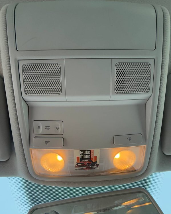 Volkswagen Golf V - Image 17