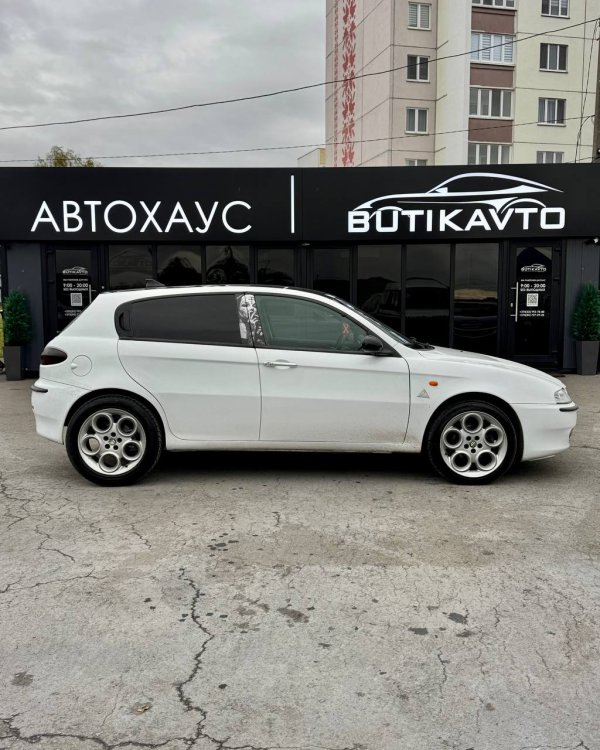 Alfa Romeo 147 I - Image 8