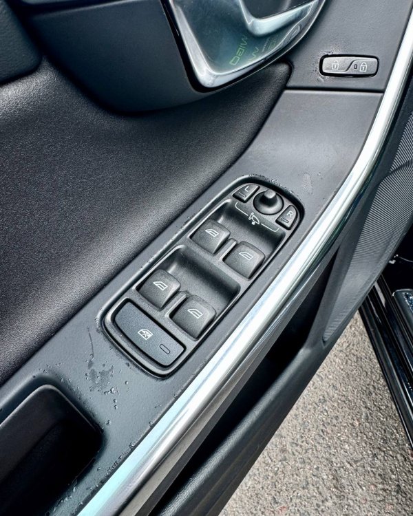 Volvo V60 I - Image 18