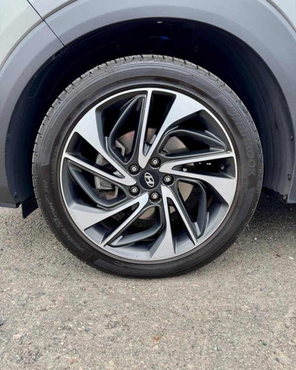 Hyundai Tucson III · Рестайлинг - Image 15