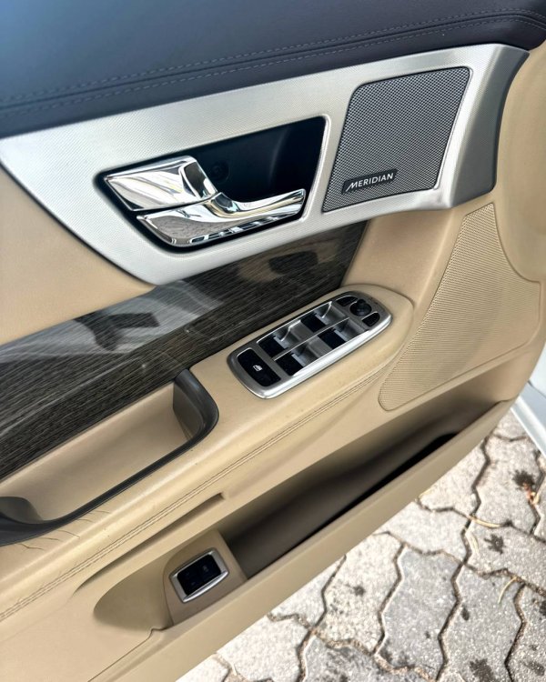 Jaguar XF X250 · Рестайлинг - Image 9