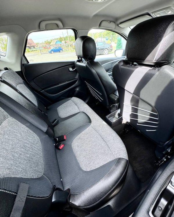 Renault Captur I · Рестайлинг - Image 12