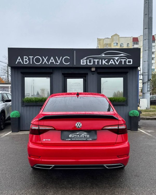 Volkswagen Jetta VII - Image 5