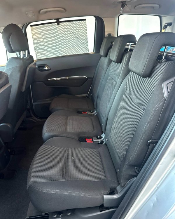 Peugeot 5008 I - Image 14