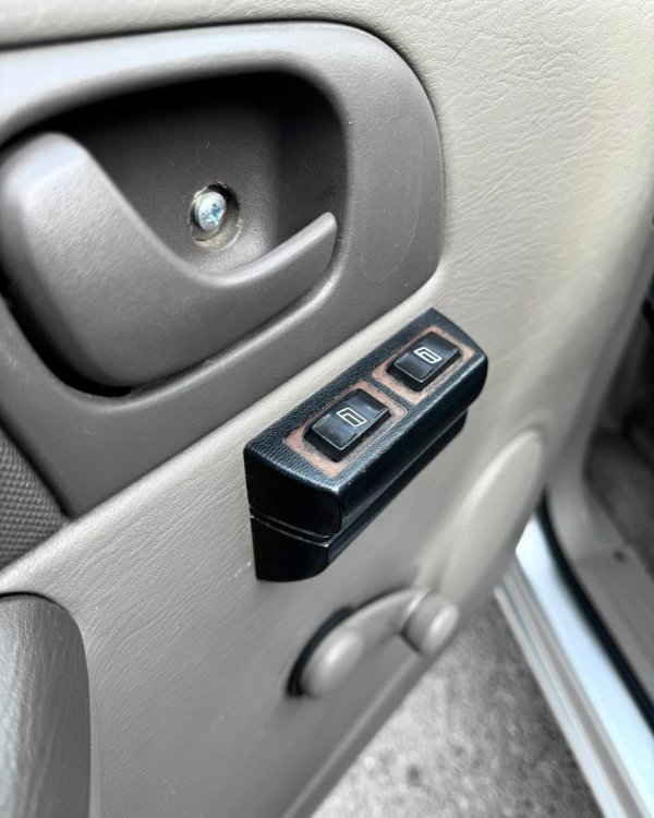 Chrysler Voyager IV - Image 18