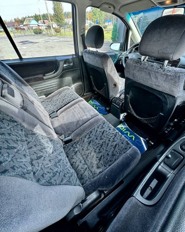 Opel Zafira A - Image 12