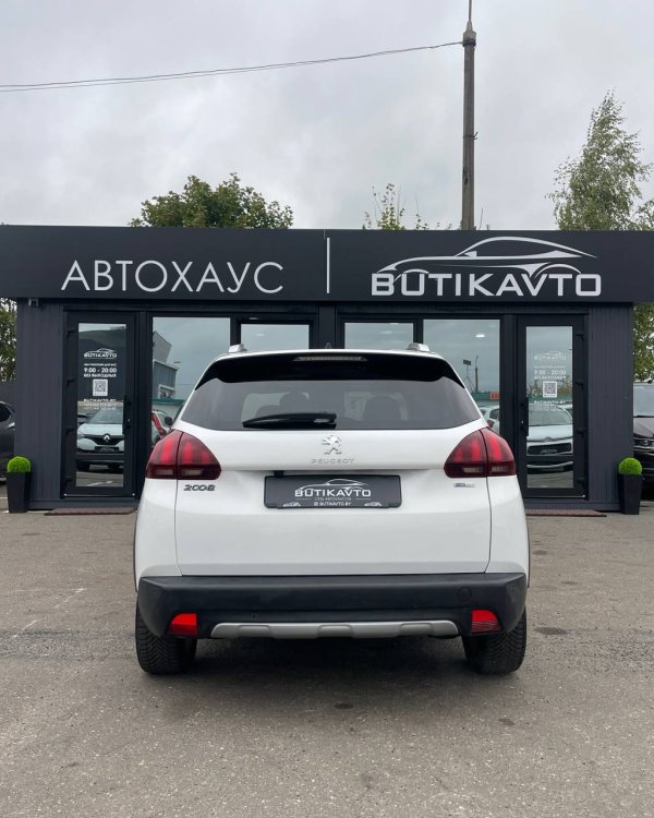 Peugeot 2008 I · Рестайлинг - Image 6