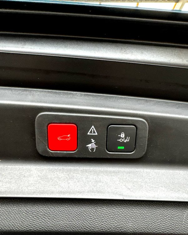 Peugeot 5008 II - Image 17
