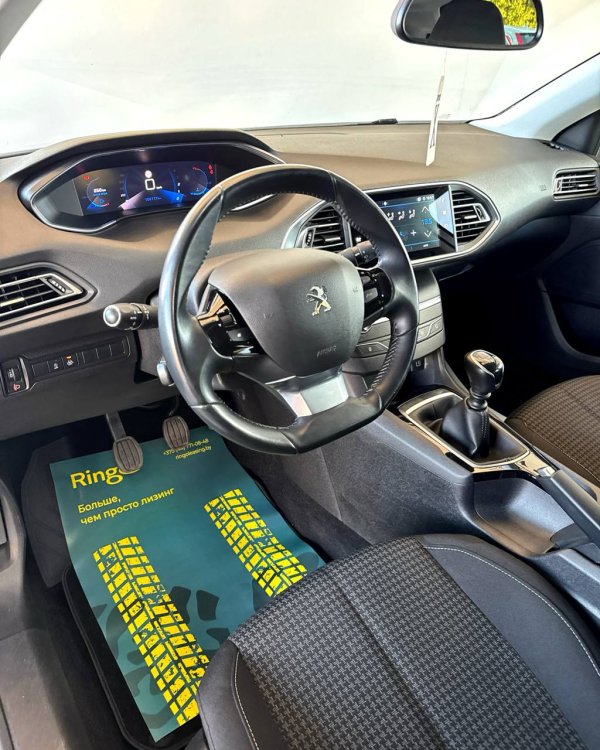Peugeot 308 T9 · Рестайлинг - Image 11