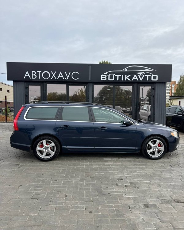 Volvo V70 III - Image 14