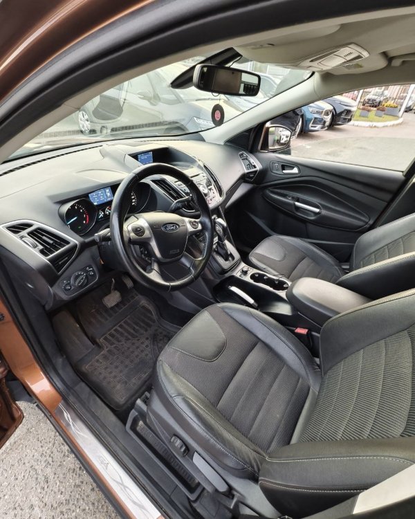 Ford Kuga II - Image 10