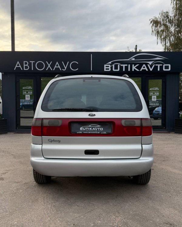 Ford Galaxy I - Image 6