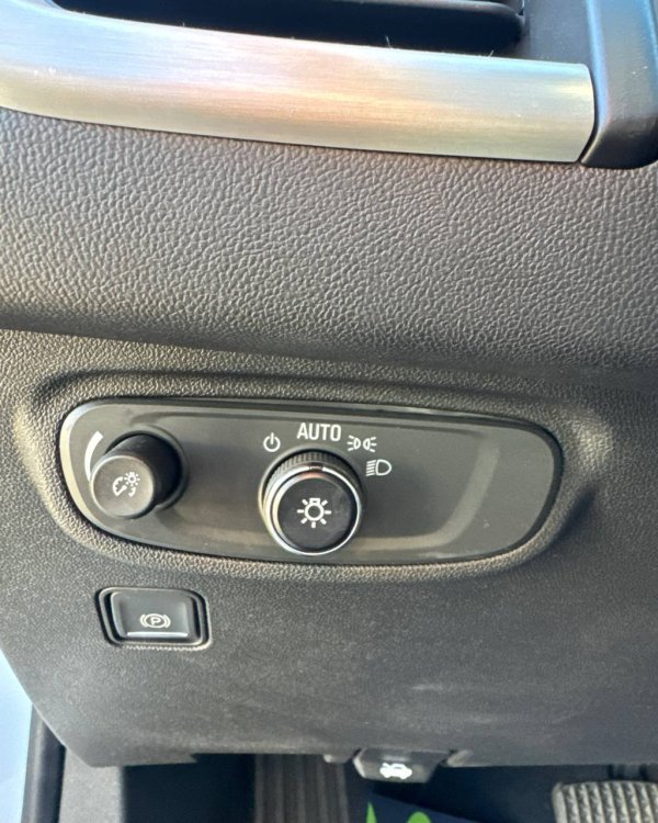 GMC Terrain II · Рестайлинг - Image 17