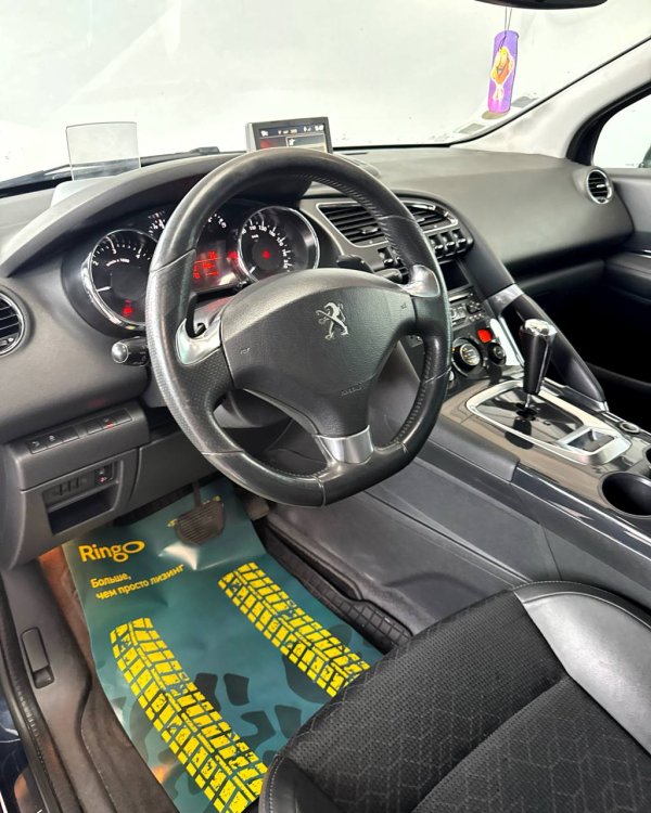 Peugeot 3008 I · Рестайлинг - Image 11