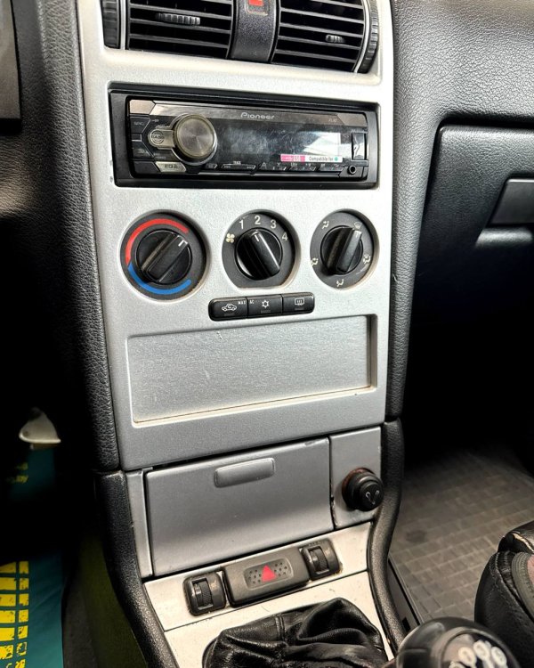 Opel Astra G - Image 11