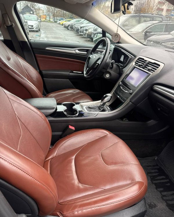 Ford Fusion USA II - Image 11