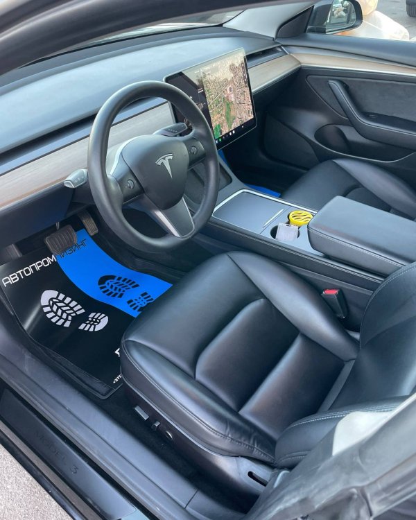 Tesla Model 3 I · Рестайлинг - Image 9