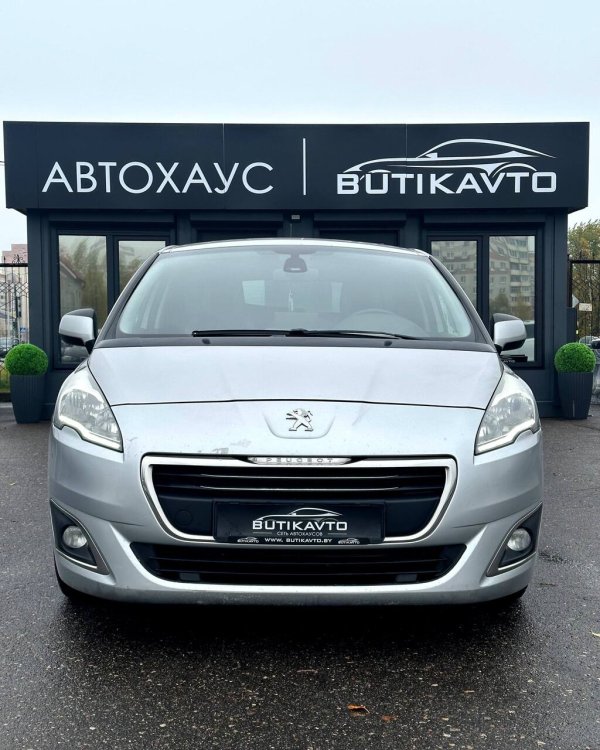 PEUGEOT 5008 - Image 2