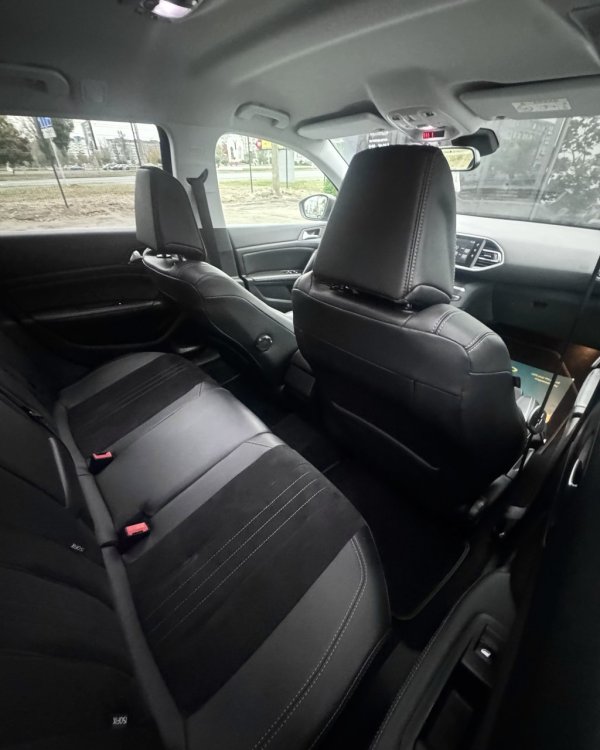 Peugeot 308 T9 - Image 13