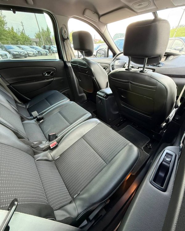 Renault Grand Scenic III · Рестайлинг - Image 13