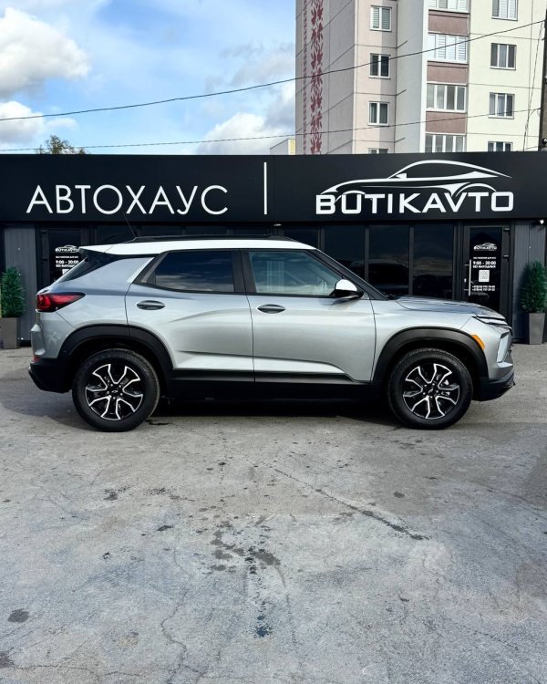 Chevrolet TrailBlazer III · Рестайлинг - Image 8
