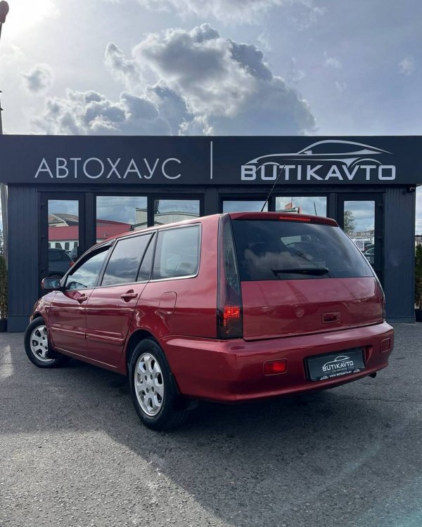 Mitsubishi Lancer IX - Image 4