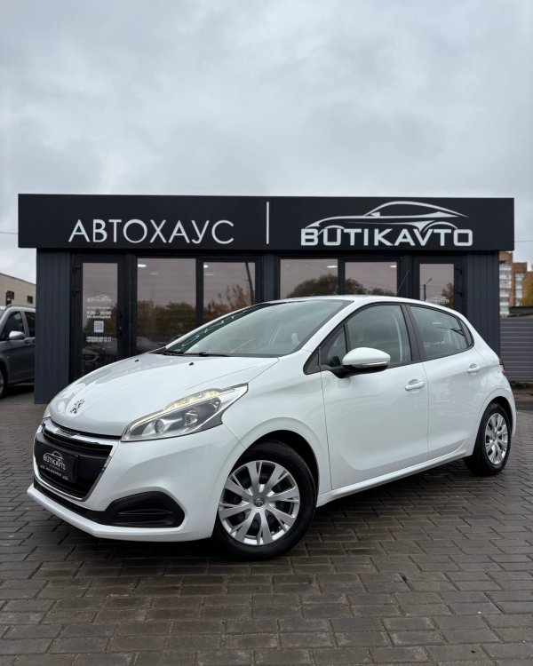 Peugeot 208 I · Рестайлинг - Image 3