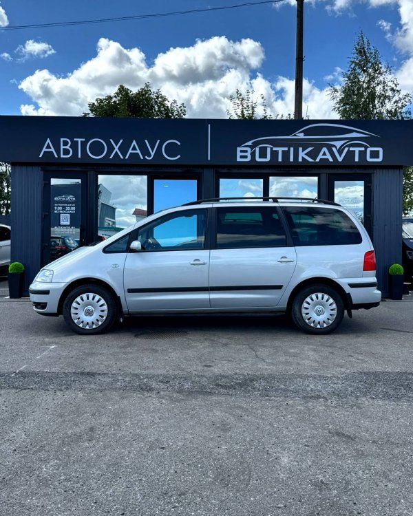 Volkswagen Sharan I · Рестайлинг - Image 8