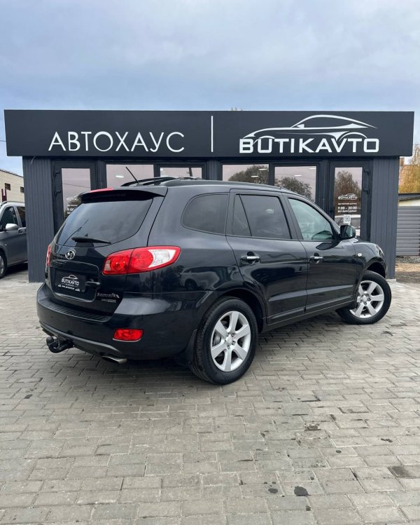 Hyundai Santa Fe CM - Image 6