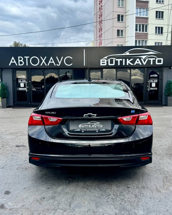 Chevrolet Malibu IX - Image 6