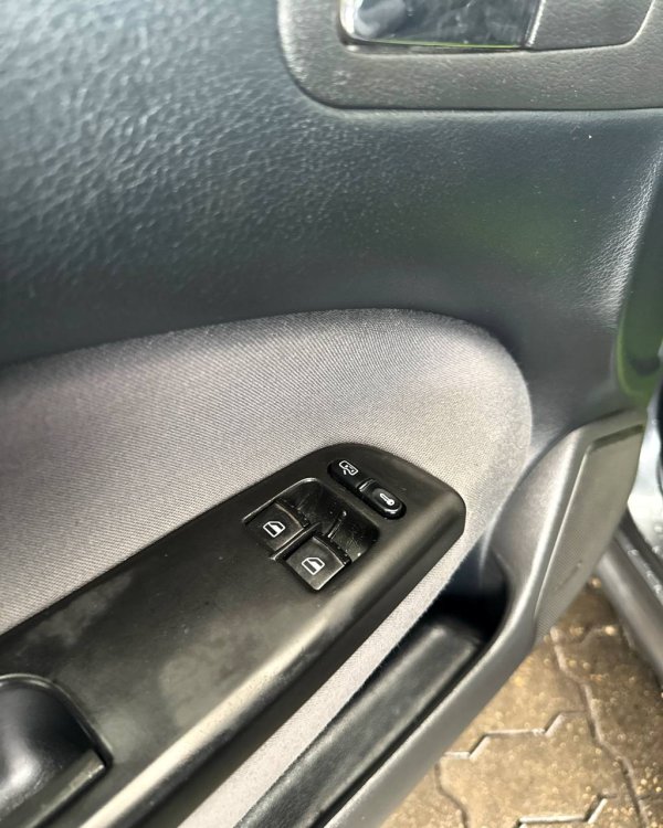 Skoda Octavia I · Рестайлинг - Image 9