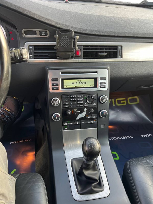 Volvo V70 III - Image 14