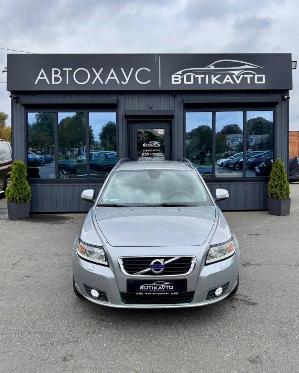 Volvo V50 I · 2-й рестайлинг - Image 2