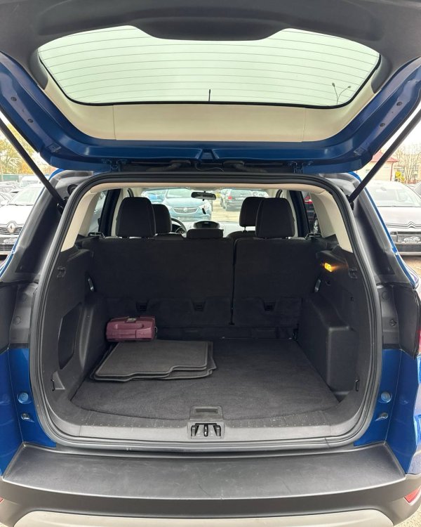 Ford Escape III · Рестайлинг - Image 12