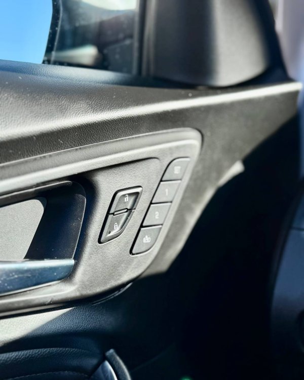 Chevrolet Malibu IX · Рестайлинг - Image 20