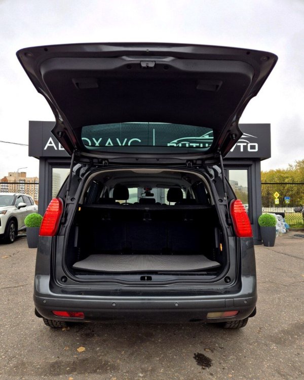 Peugeot 5008 I - Image 14