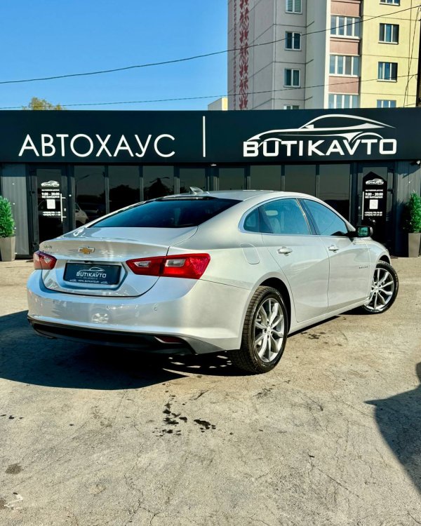 Chevrolet Malibu IX · Рестайлинг - Image 7