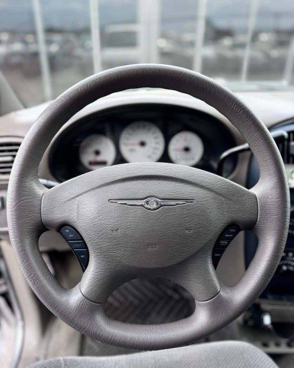 Chrysler Voyager IV - Image 15