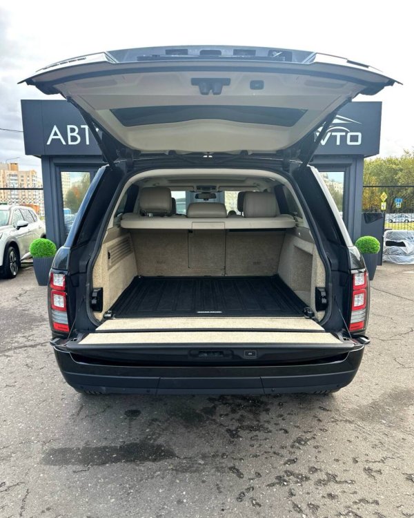 Land Rover Range Rover IV - Image 14