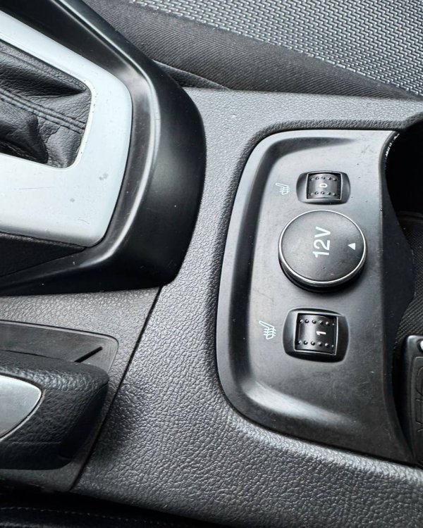 Ford Focus III - Image 19
