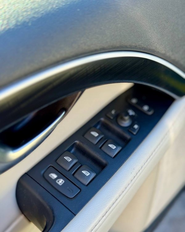 Volvo V70 III · Рестайлинг - Image 17