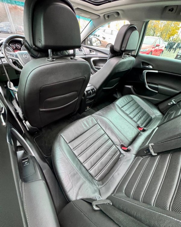 Opel Insignia I - Image 11