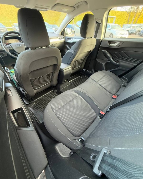 Ford Focus IV - Image 13