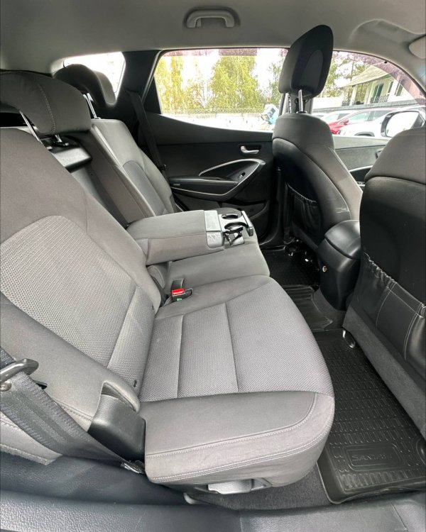 Hyundai Santa Fe DM - Image 11