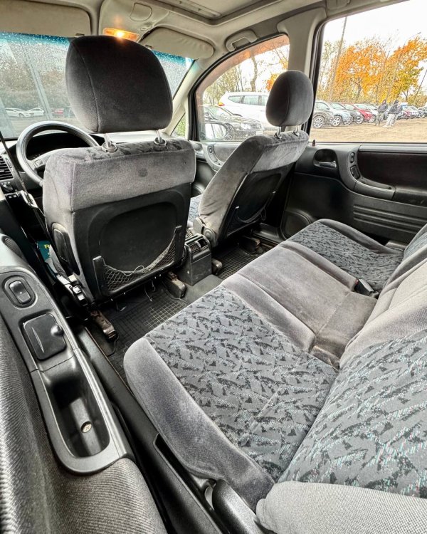 Opel Zafira A - Image 11
