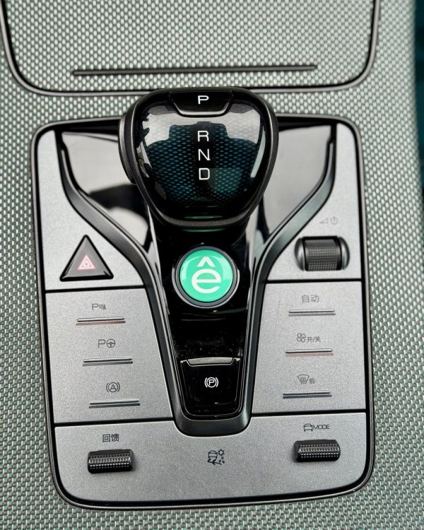 BYD Han I (EV) · Рестайлинг - Image 17