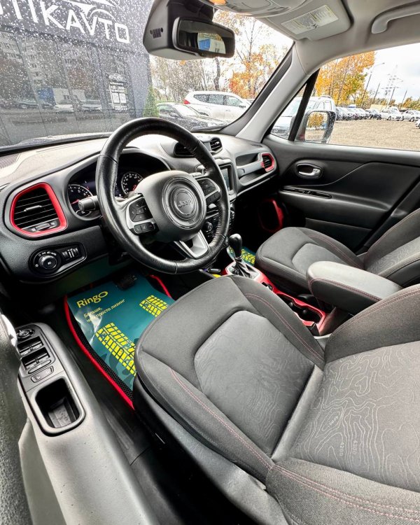 Jeep Renegade I · Рестайлинг - Image 10