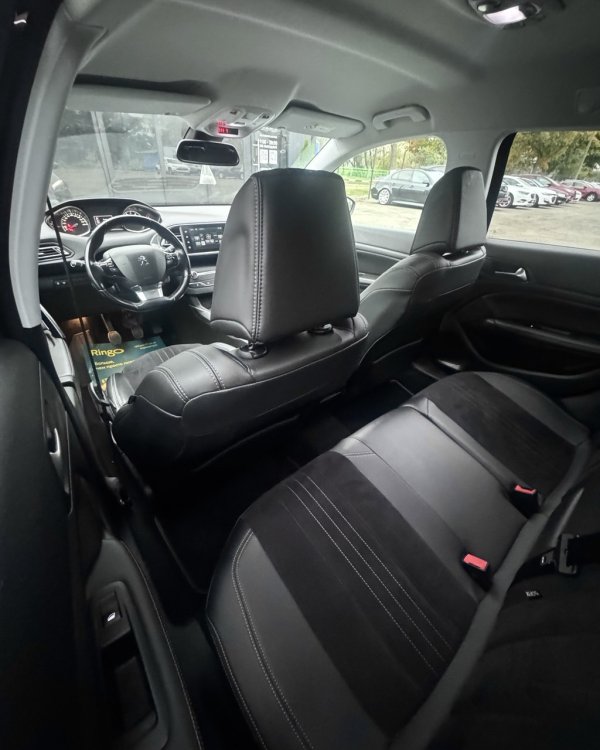 Peugeot 308 T9 - Image 11