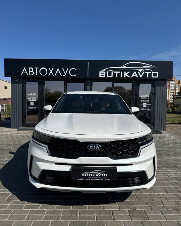Kia Sorento IV - Image 2