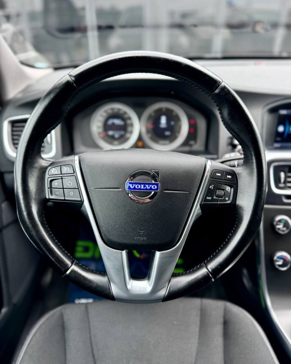 Volvo V60 I - Image 14